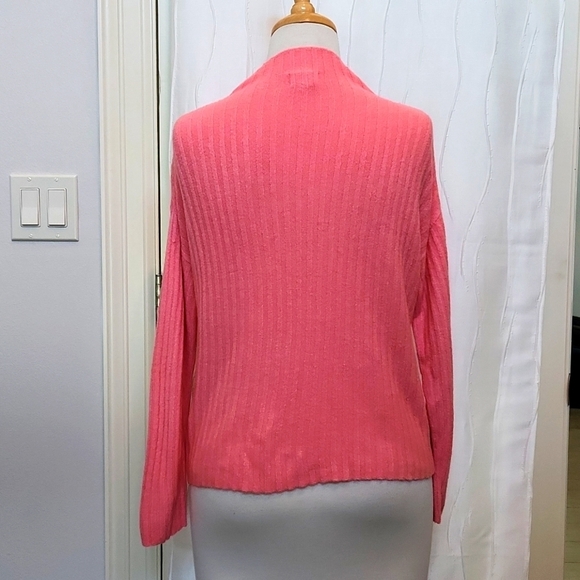 Old Navy Pink Mock Neck Rib Knit Sweater - Picture 3 of 5